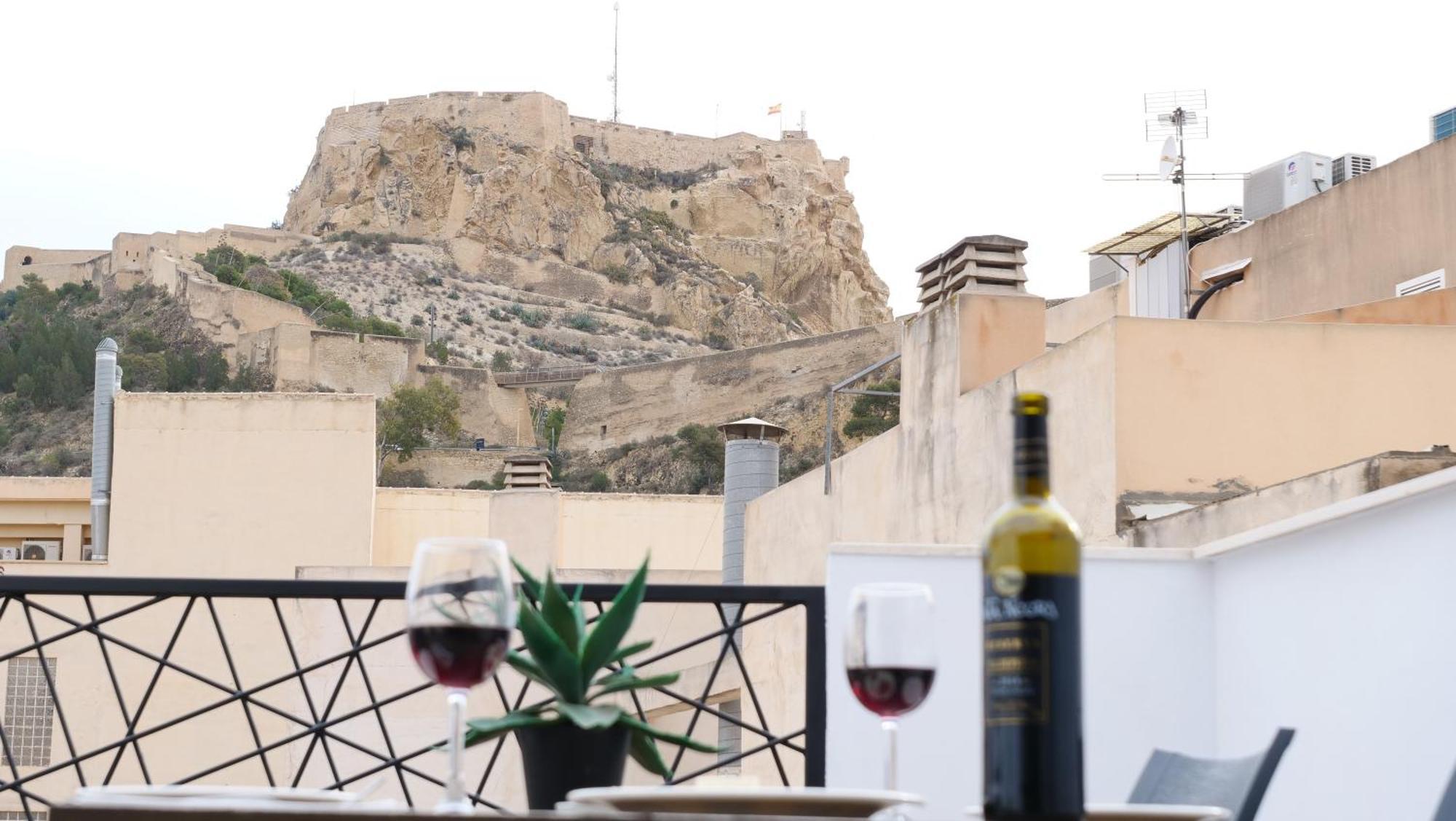 Myflats The Castle Daire Alicante Dış mekan fotoğraf